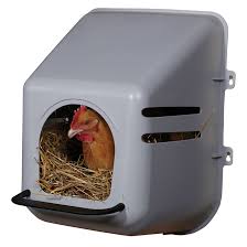 POULTRY NESTING BOX CLOSED