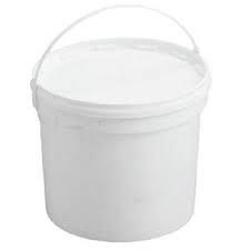 2.25 L WHITE PAIL WITH LID