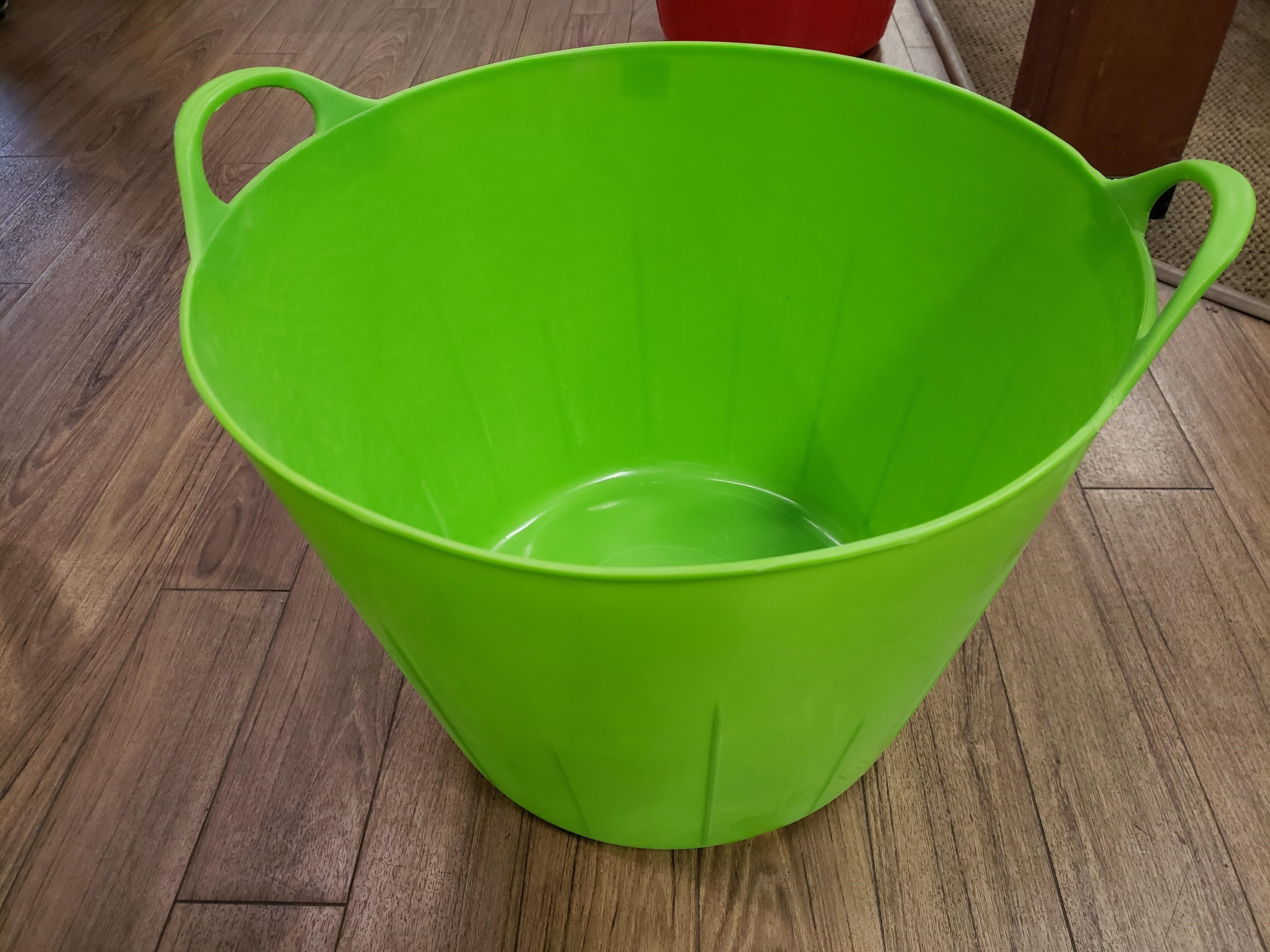 FLEX TUB - Lime, 11 Gallons