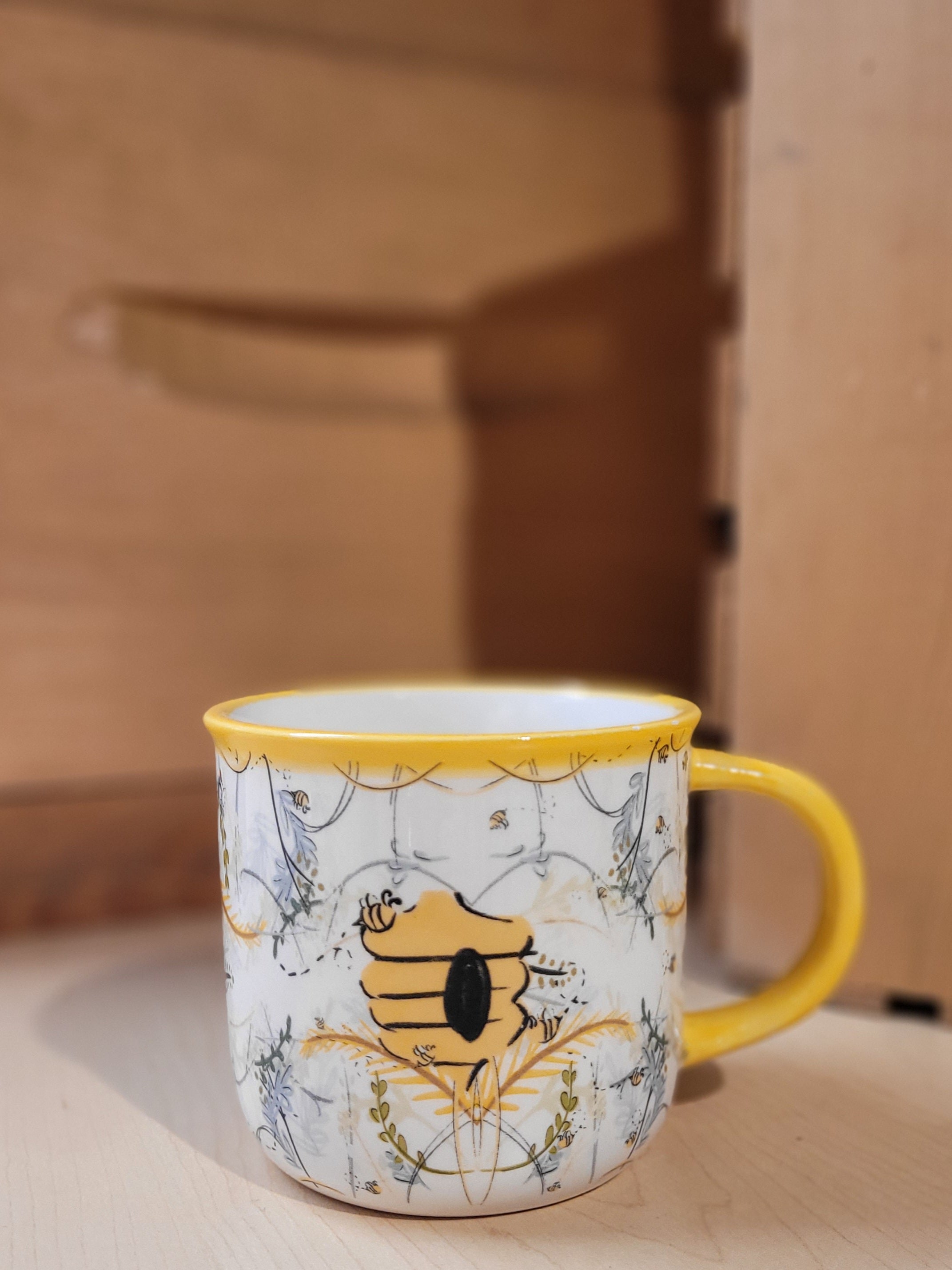 MUG - BEEHIVE